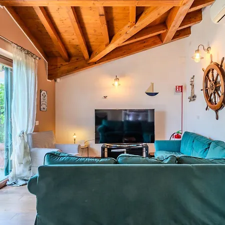 La Terrazza Sul By Interhome *
